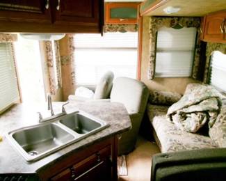 COACHMAN INSIDE