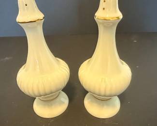 Lenox Essex Collection Salt and Pepper Shakers