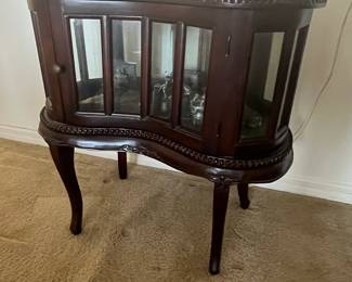 Mahogany Kidney Shaped Drink/Tea Cabinet with Serving Tray Top