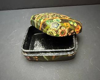 Kashmiri Papier-Mâché Trinket Box