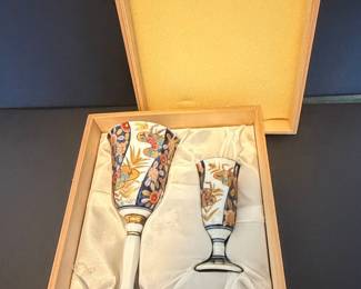 Kutani Ware Sake Set with Two Cups