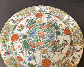 Chinese Export Famille Rose Medallion Porcelain Plate
