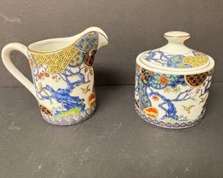 Imari Gohan Creamer and Covered Sugar Bowl