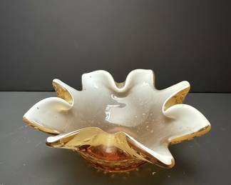 Murano Style Amber Bullicante Star Bowl with White Ruffled Rim
