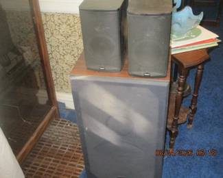 Sansui (one of 2) speakers