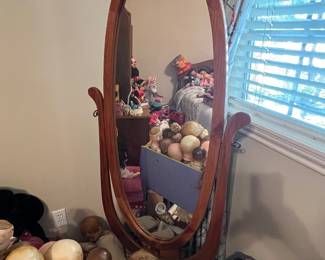 Chaval mirror