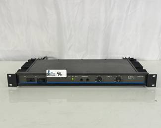 QSC Model 1100 Professional Stereo Amplifier
