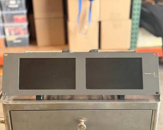Blackmagic Design SmartScope Duo 4K Rack-Mounted Dual 6G-SDI Monitors