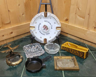 Lot 15: Vintage Ash Trays