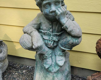 Lot 75: Concrete Gnome