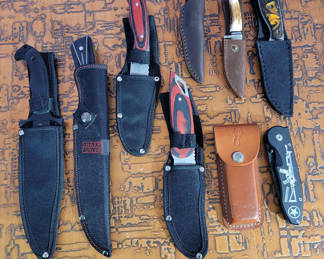 Lot 27: Hunting And Hobby Knives #2