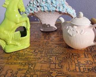 Lot 3: Mid Century Home Decore