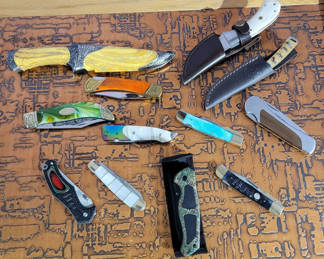 Lot 26: Hunting And Hobby Knives #1