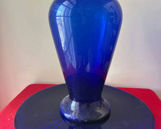 Lot 116: Cobalt Blue Glass Vase