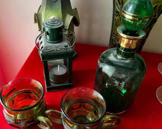 Lot 98: Assorted colored glassware and decorative lanterns