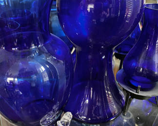 Lot 90: Cobalt blue glass vases collection