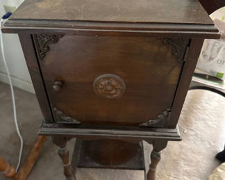 Lot 83: Antique dark wood end table with cabinet