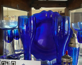 Lot 88: Cobalt blue glassware collection