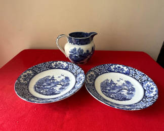 Lot 139: Blue and White Transferware Plates with Matching Pitcher