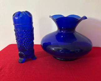 Lot 58: cobalt blue glass vase and hat pin holder
