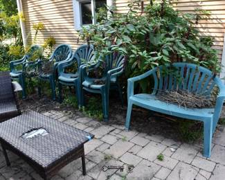 890Back Yard
