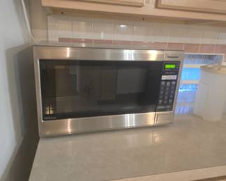 countertop microwave