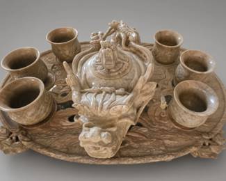Dragon tea pot + 6 cups on carved tray 