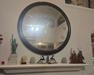 Large mirror clock
