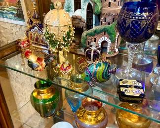 Enameled trinket boxes