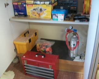 CRAFTSMAN TOOLCHEST, WET SAW, RYOBI THIN LINE GRINDER