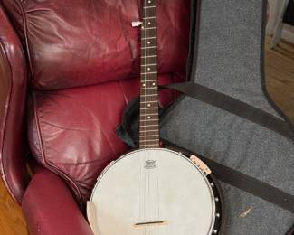 Dean Banjo