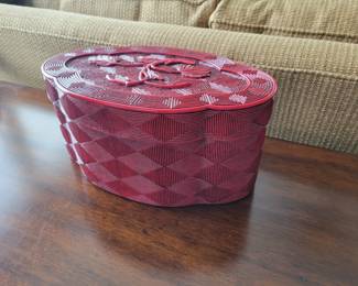 Ceramic "Cinnabar" Box.