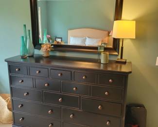 Thomasville Chest of Drawers.
