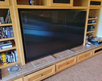 Sony 75" TV model XR-75X95K.