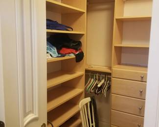Closet system