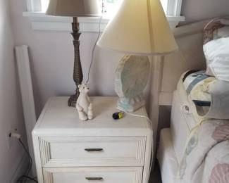Queen bedroom suite: nightstands