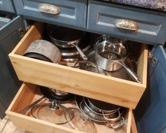 Island features pull-out shelves