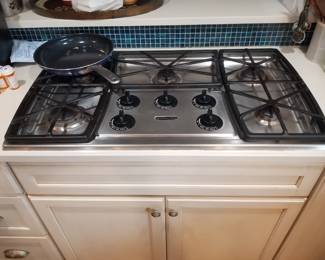 KitchenAid gas cooktop