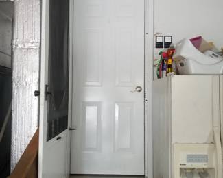 Entry door; screen door