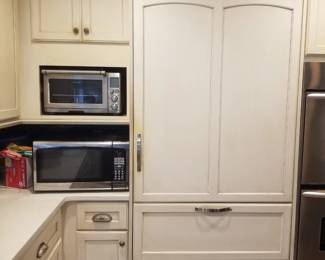 Microwave oven; toaster oven; Sub-Zero refrigerator mfg. March 2006