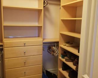 Closet system