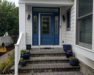 Entry door with 2 side lights