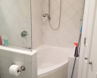 Shower hardware
