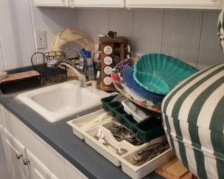 Pool cabana - cabinets