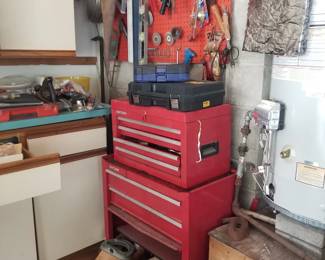 Tool chests & tools