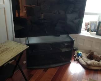 TV; media table