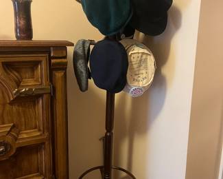 Hat rack