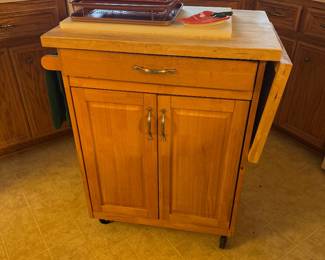 Rolling kitchen bar or work station