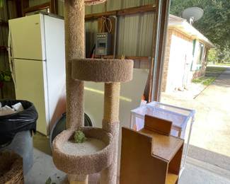 Giant Cat Playscape