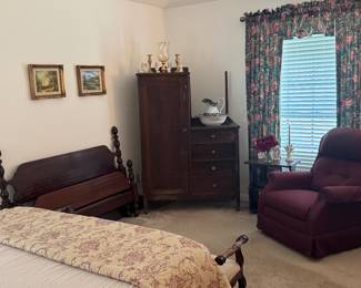 Antique chest with mirror & short poster bed